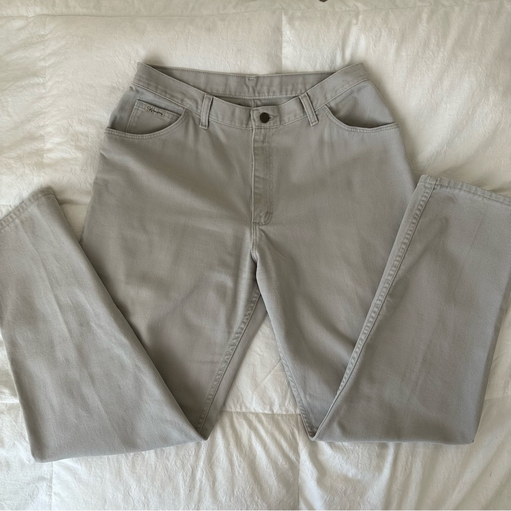 Vintage 90s Wrangler light grey high-waist long jeans- see measurements